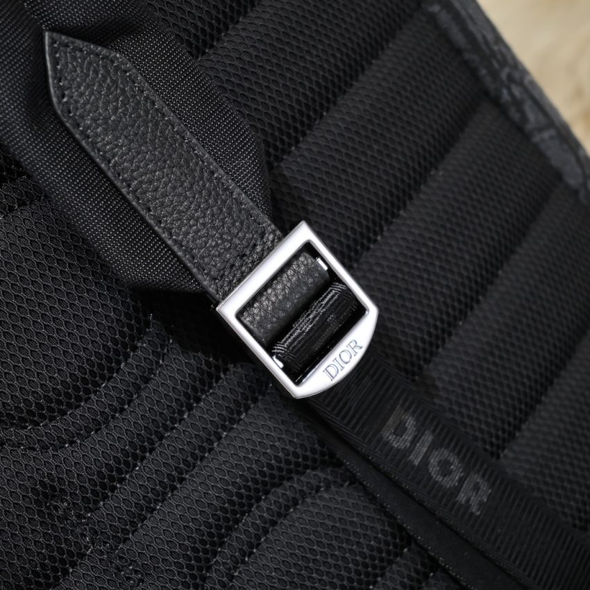 20230729_i1690565837_3931_5 Replica DIOR Explorer Backpack Black - Image 5