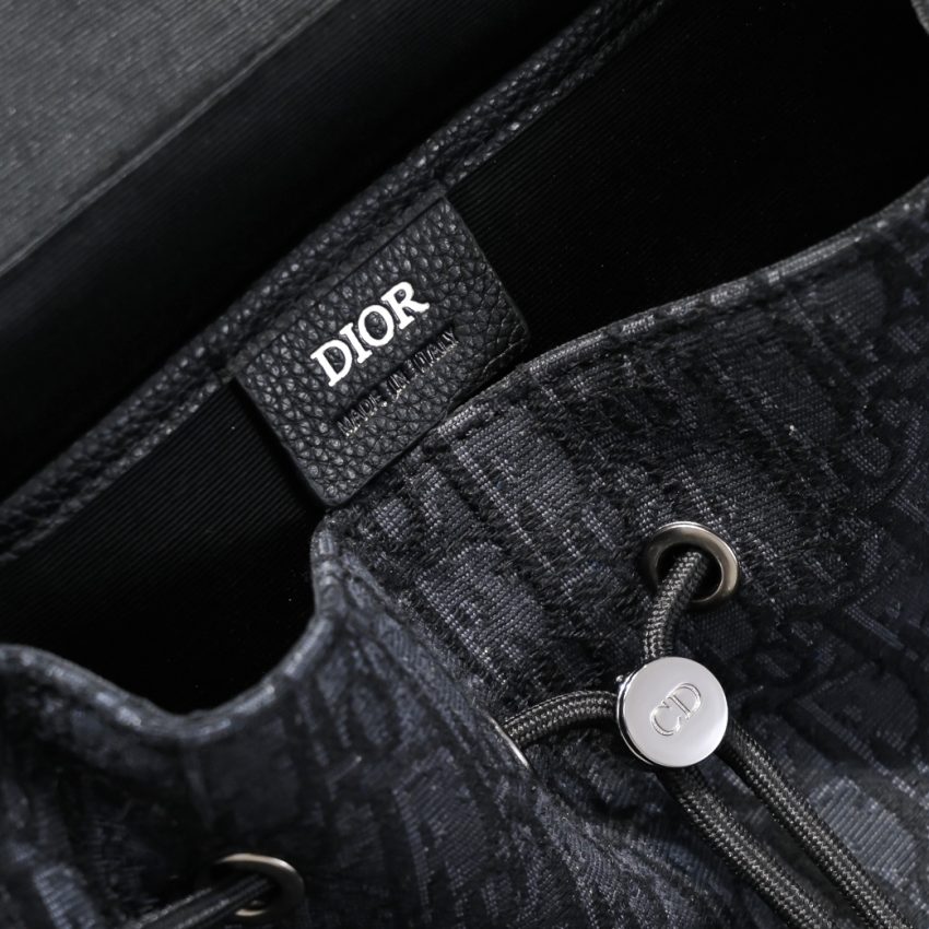 20230729_i1690565837_7362_7 Replica DIOR Explorer Backpack Black - Image 8