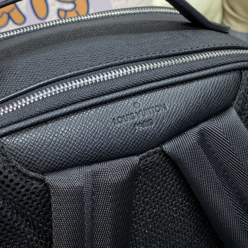 20231007_i1696679949_6695_5 Replica Louis Vuitton Avenue Backpack Black - Image 7