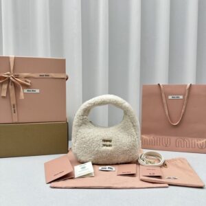 Elementor 页面 #30185 Replica Miu Miu Wander White Wool