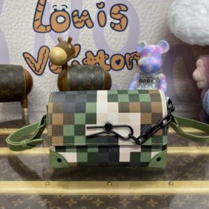 Replica Louis Vuitton Steamer Wearable Wallet