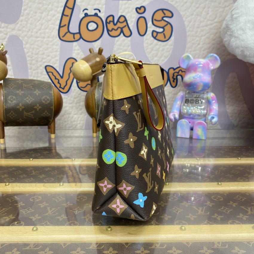 20240316_i1710590915_8121_2 Replica Louis Vuitton Pochette Voyage Brown - Image 7