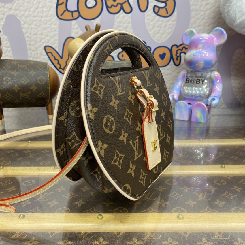 20240321_i1711024428_748_2 Replica Louis Vuitton Around Me - Image 3