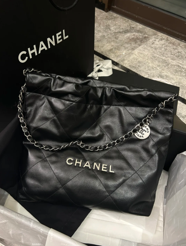 replica chanel 23s mini garbage bag black replica chanel 23s mini garbage bag black