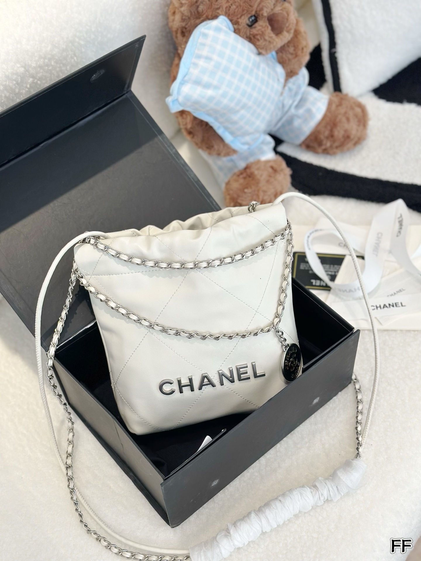 replica chanel 23s mini garbage bag black replica chanel 23s mini garbage bag black