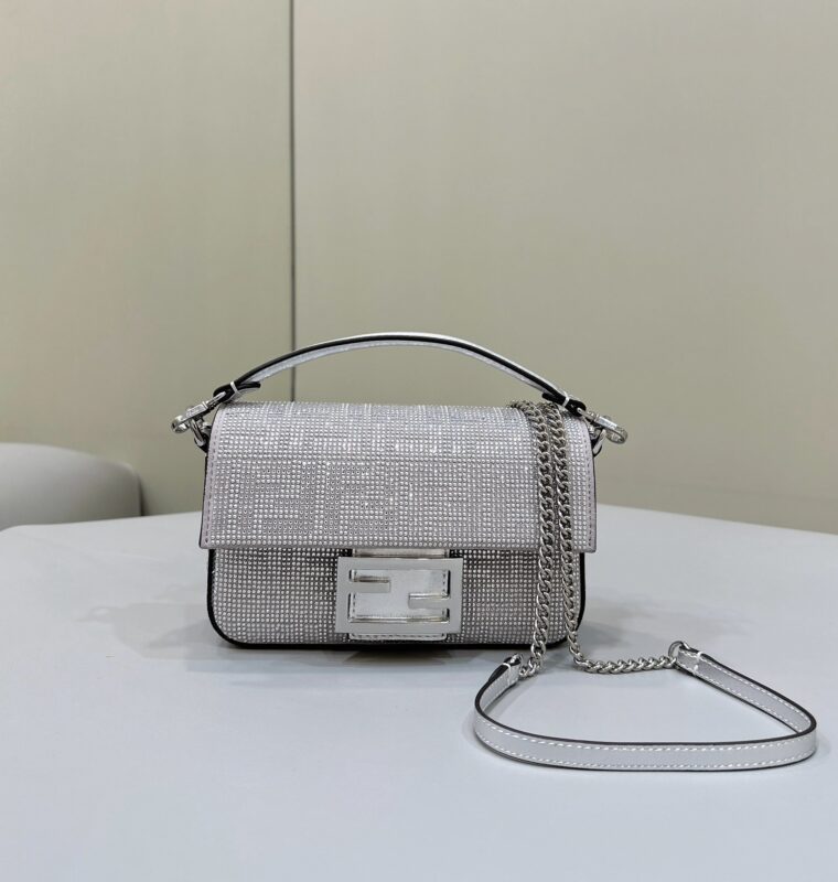 a1-62 Replica Fendi Baguette Silver Diamond