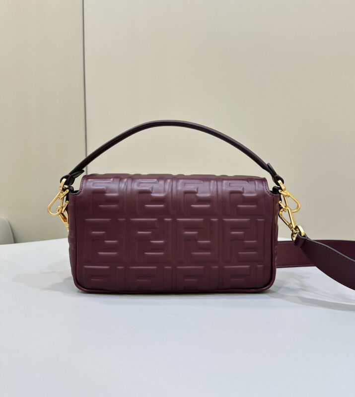 a2-48 Replica Fendi Baguette Bordeaux - Image 2