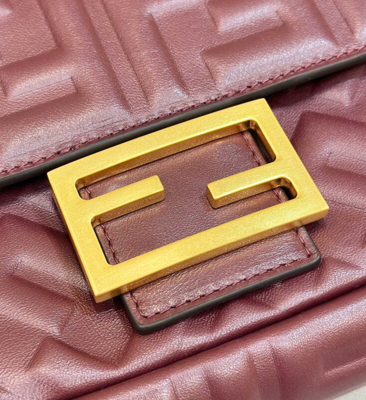 a5-48 Replica Fendi Baguette Bordeaux - Image 5
