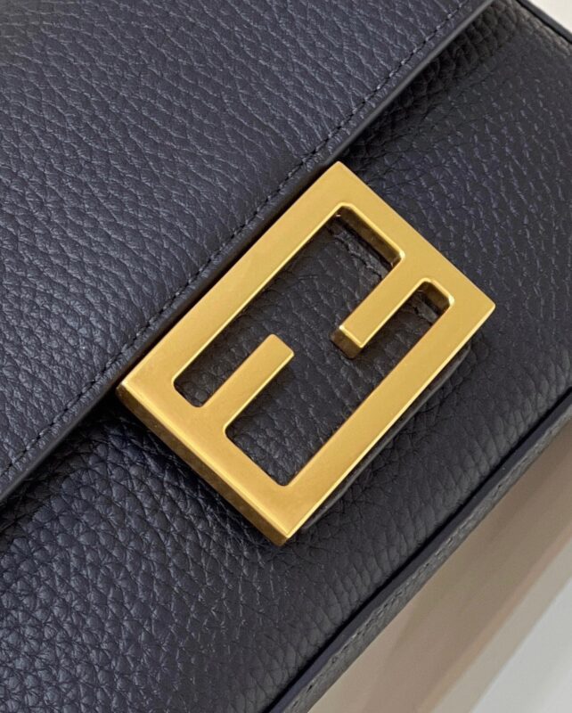 a5-50 Replica Fendi Baguette Small Black - Image 5