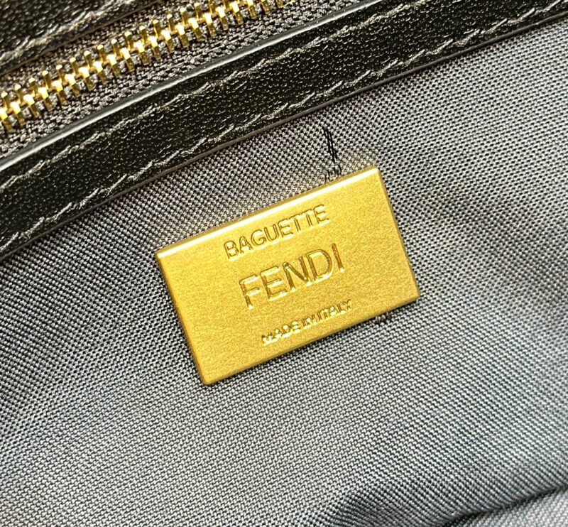 a5-57 Replica Fendi Baguette Full Leather Black - Image 5