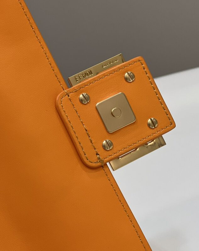 a6-2-16 Replica Fendi Baguette Orange - Image 6