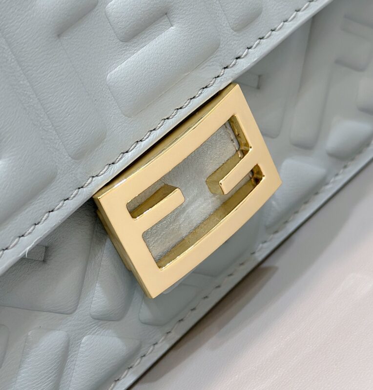 a7-1-33 Replica Fendi Baguette Small Sky Blue - Image 6