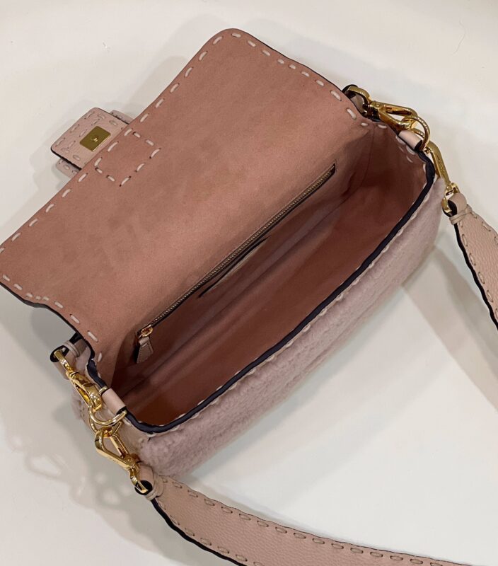 a9-1-25 Replica Fendi Baguette Pink Wool - Image 9