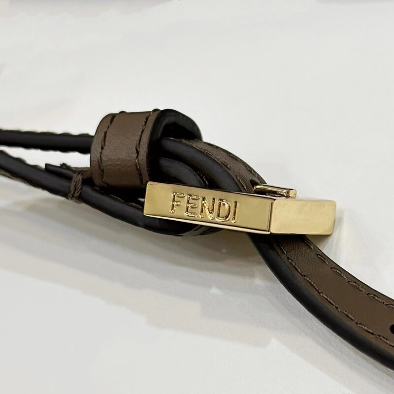 a9-57 Replica Fendi Baguette Wallet on Chain - Image 9