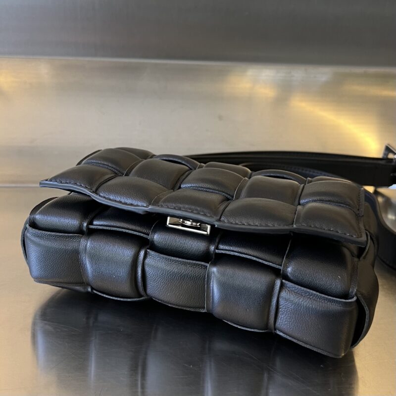 aa4-18 Replica Bottega Veneta Cassette 2022 - Image 4