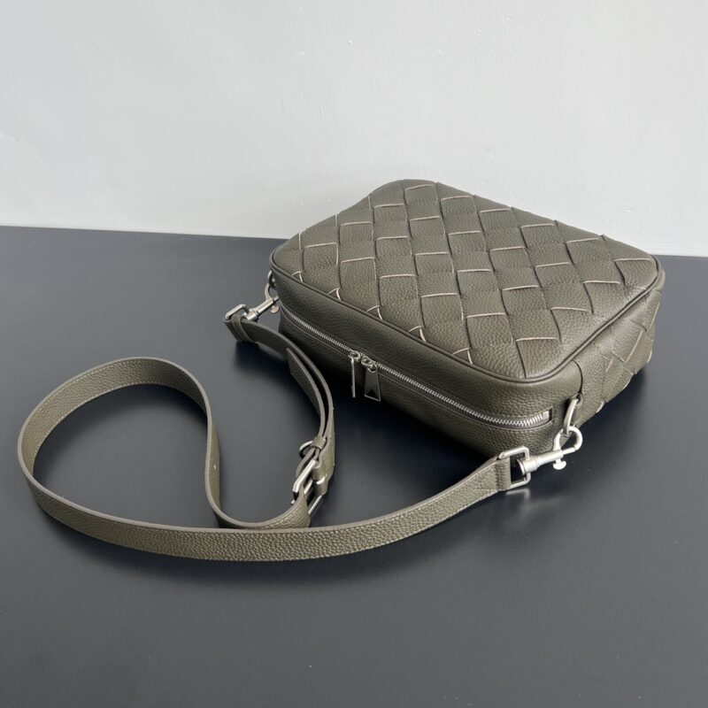 aa4-61 Replica Bottega Veneta Camera Bag - Image 8