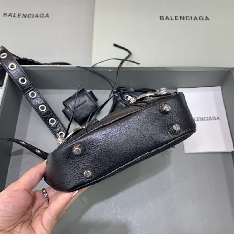 aa4-72 Replica Balenciaga Cagole Crossbody - Image 4