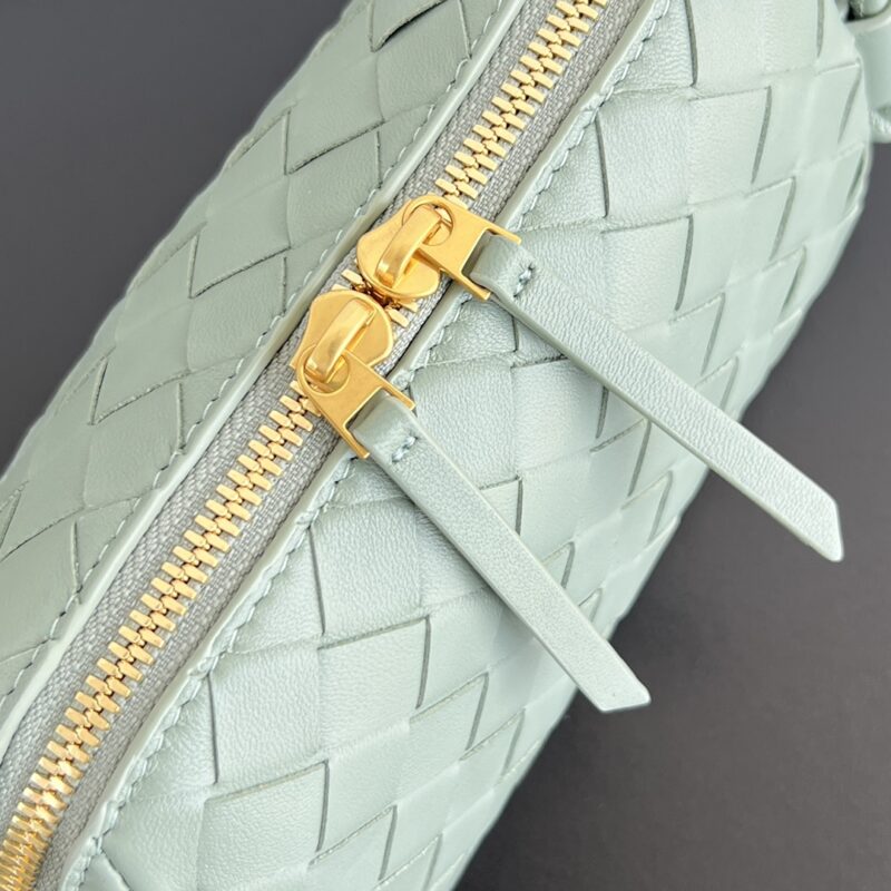aa6-64 Replica Bottega Veneta Concert Pouch - Image 7