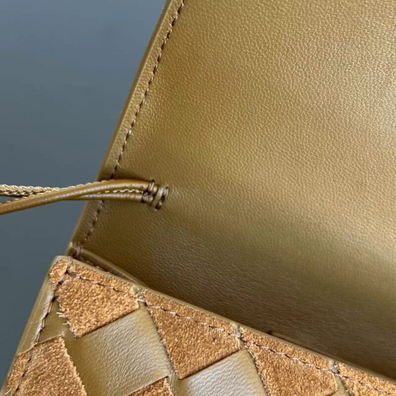 aa7-52 Replica Bottega Veneta Wallet Clutch - Image 7