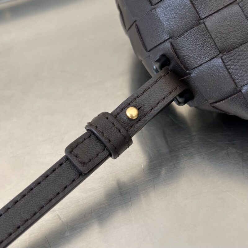 aa9-6 Replica Bottega Veneta Hop Mini Dark Brown - Image 9