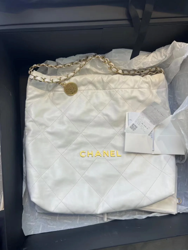 replica chanel 23s mini garbage bag black replica chanel 23s mini garbage bag black