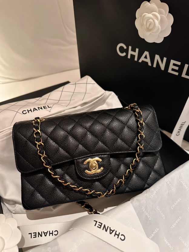 replica chanel classic flap 25cm red replica chanel classic flap 25cm red
