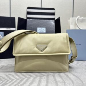 Elementor 页面 #31077 Replica Prada Re-Nylon Shoulder Bag Milk Tea
