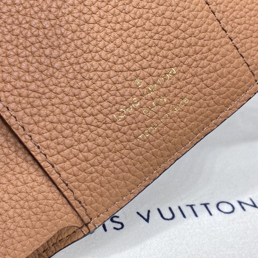 img_1698de7a_20240422_i1713786678_550_3 Replica Louis Vuitton Victorine On My Side Wallet - Image 2