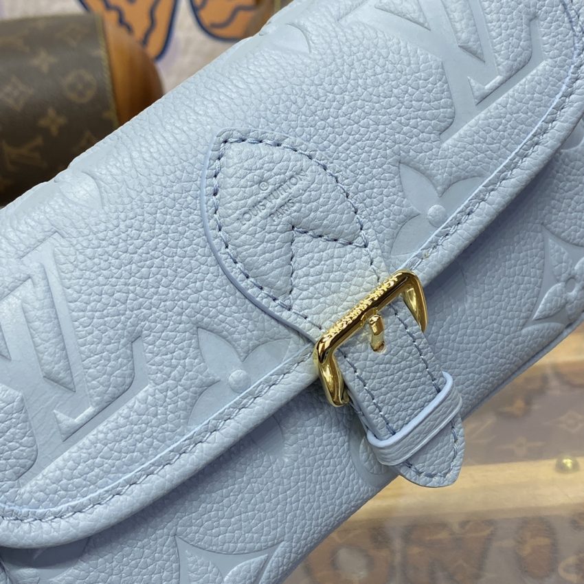 img_1698de7a_20240521_i1716298706_1458_8 Replica Louis Vuitton Wallet on Chain Ivy Sky Blue - Image 2