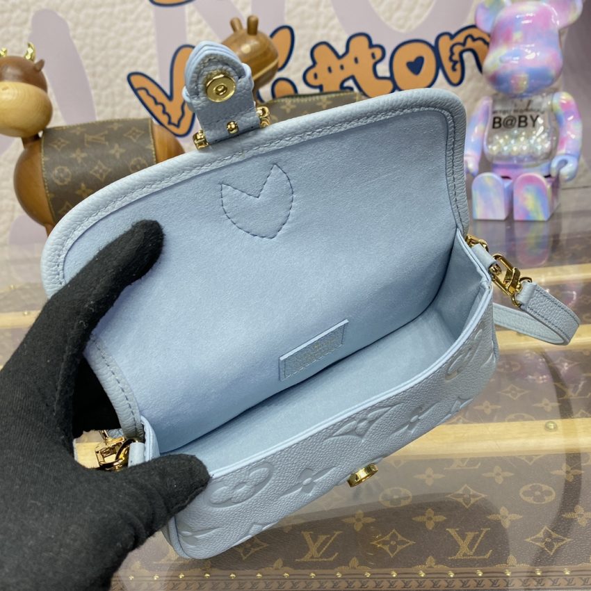 img_1698de7a_20240521_i1716298709_5325_0 Replica Louis Vuitton Wallet on Chain Ivy Sky Blue - Image 9