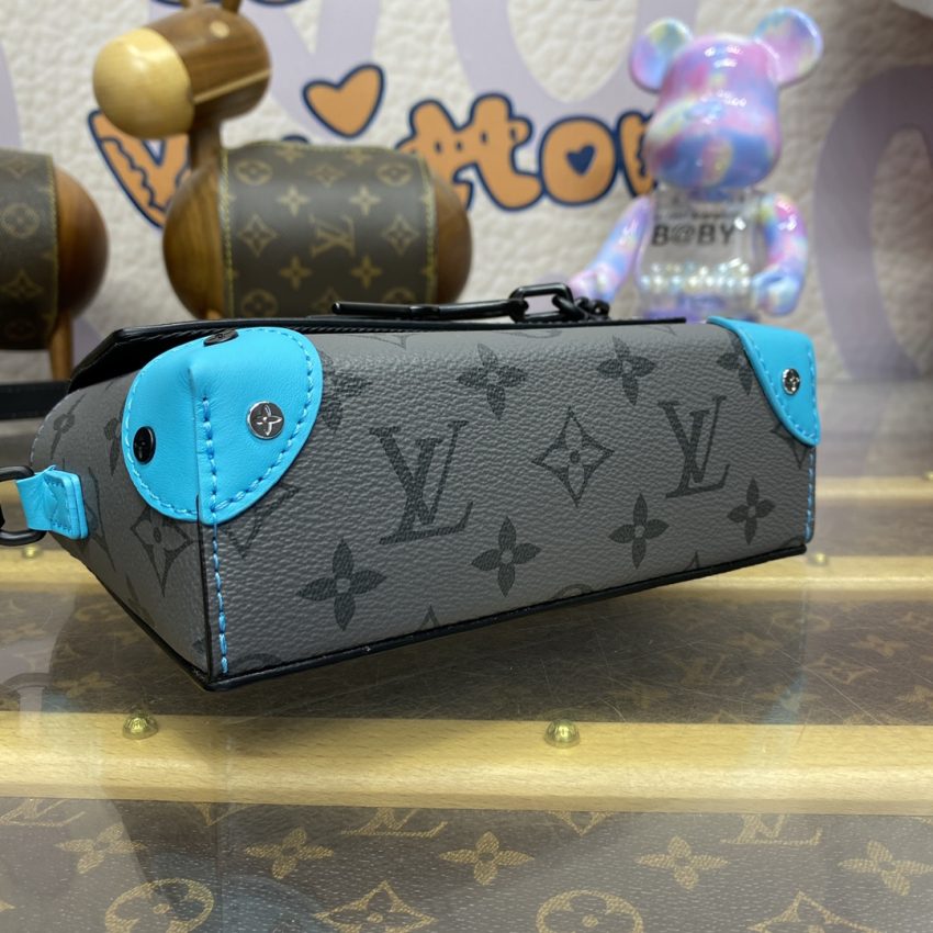 img_1698de7a_20240715_i1721041958_4255_0 Replica Louis Vuitton Steamer Wearable Wallet Grey - Image 3