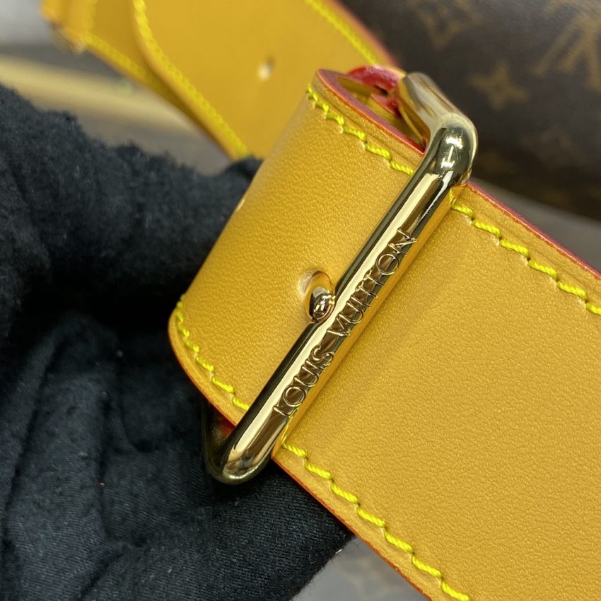img_1698de7a_20240718_i1721302285_7385_9 Replica Louis Vuitton Bumbag Rush-brown - Image 9