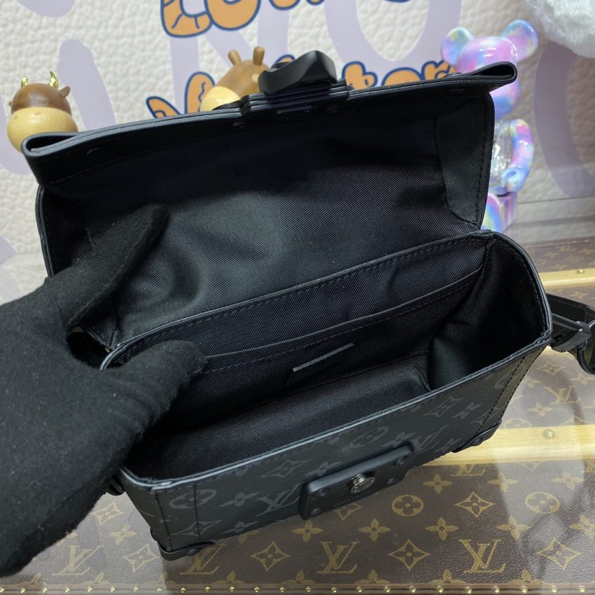 img_1698de7a_20240723_i1721737550_4732_0 Replica Louis Vuitton Soul Trunk Cross-Body Black - Image 5