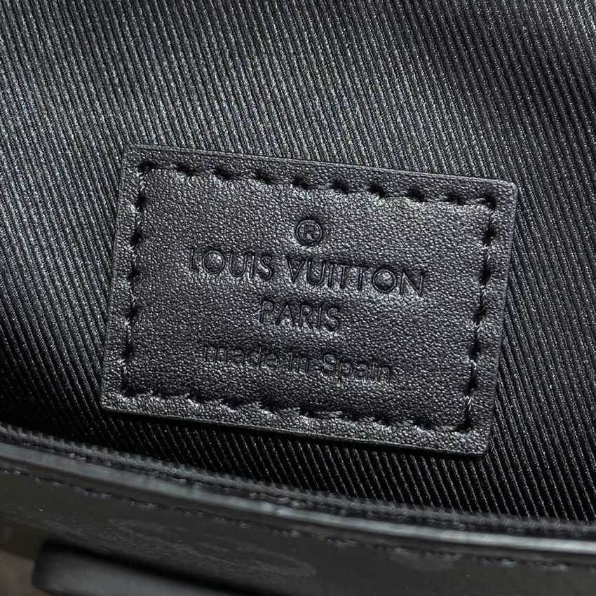 img_1698de7a_20240723_i1721737550_9956_0 Replica Louis Vuitton Soul Trunk Cross-Body Black - Image 12