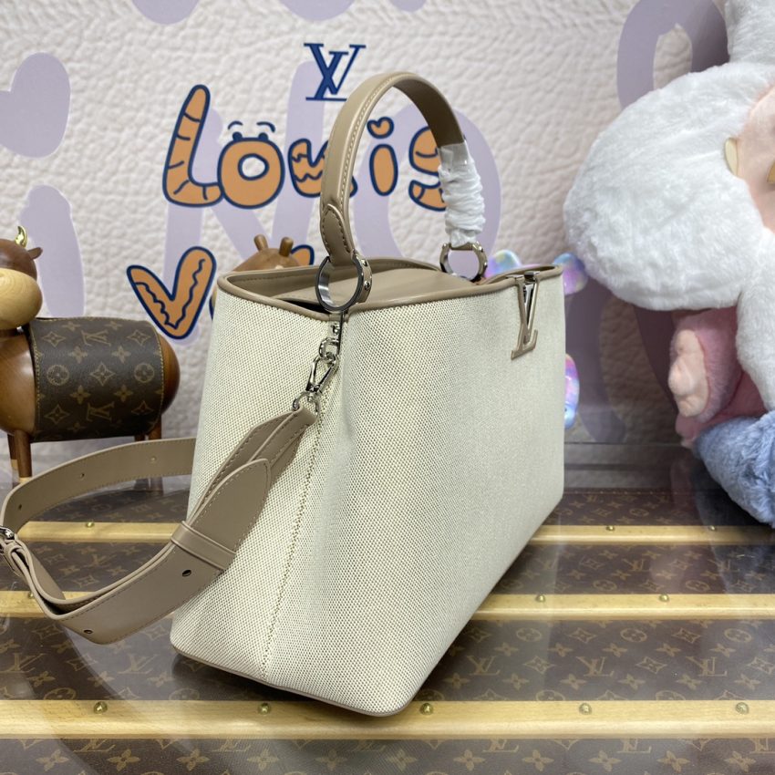 img_1698de7a_20240726_i1721999457_29_0-1-1 Replica Loius Vuitton Capucines Beige Silk - Image 2