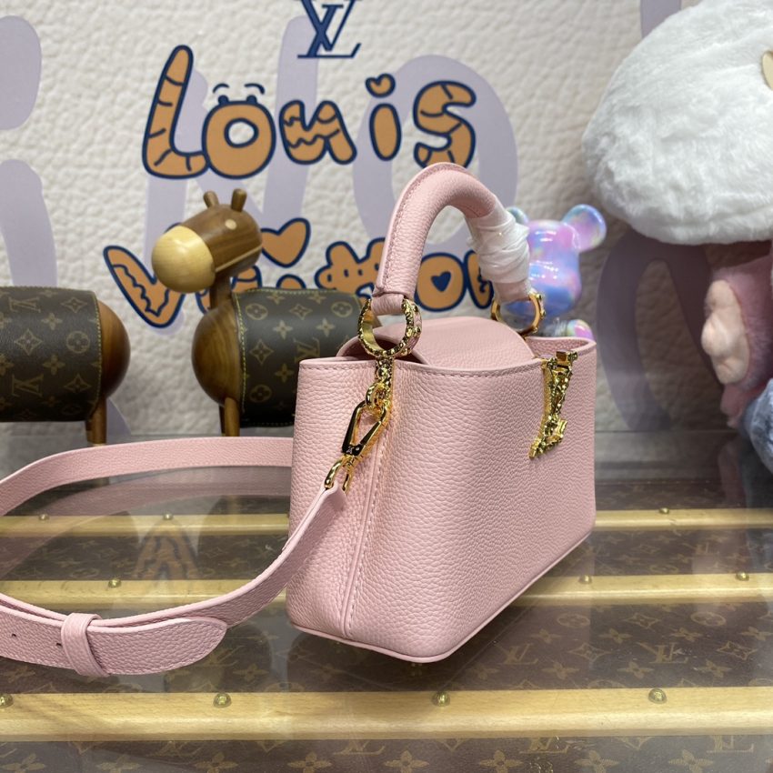 img_1698de7a_20240812_i1723461685_382_0 Replica Loius Vuitton Capucines East West Pink - Image 2