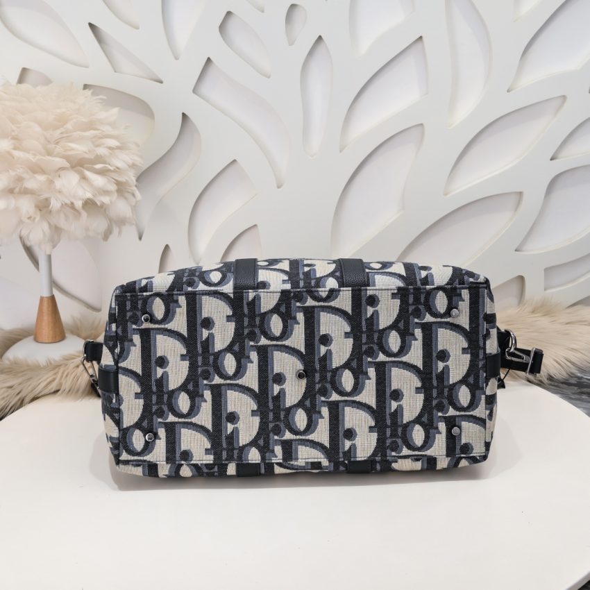 img_a189b943_20240110_i1704901707_8221_0 Replica Dior Weekender 40 - Image 10