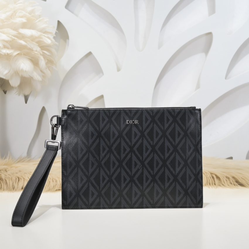 img_a189b943_20240304_i1709493426_9166_1 Replica Dior Clutch Diamond Patern