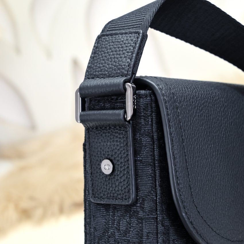 img_a189b943_20240611_i1718036243_6089_4 Replica Dior Saddle Messenger Bag Oblique Black - Image 5