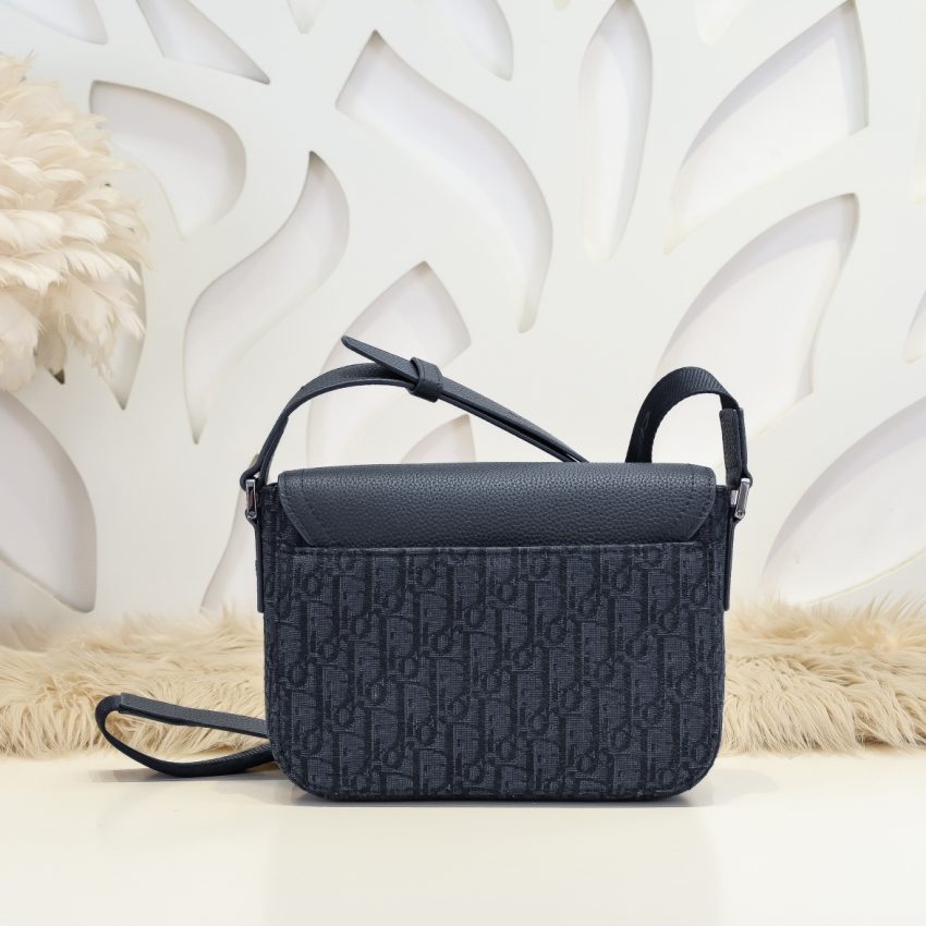 img_a189b943_20240611_i1718036243_7658_0 Replica Dior Saddle Messenger Bag Oblique Black - Image 8