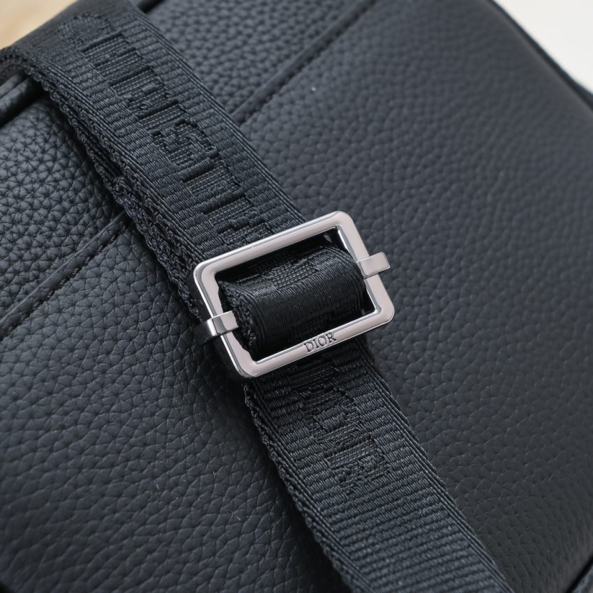 img_a189b943_20240913_i1726170833_2343_4-1-1 Replica Dior Rider Zipped Messenger Bag Black - Image 5