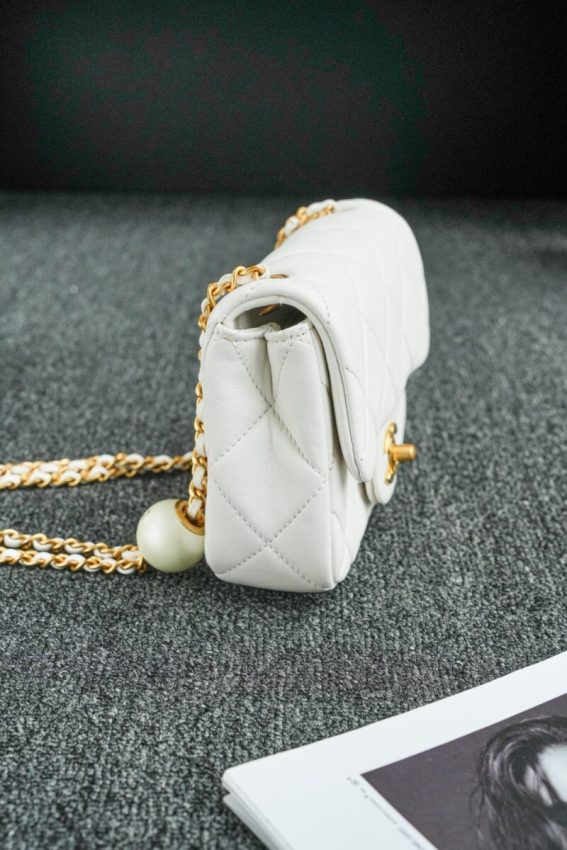 wsxcWeb_6e471929_o_1htr8242m1dj8rs516qu1gqlpo32.jpeg Replica CHANEL CF Double Pearl White - Image 9